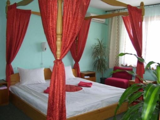 Family Hotel Natalis Khisaria Eksteriør bilde